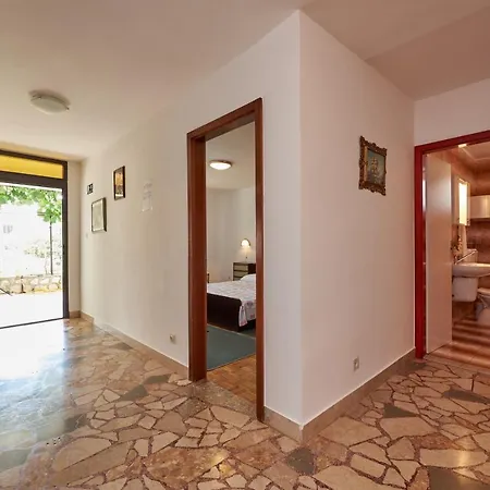 By The Sea - 10342 Apartman Trogir
